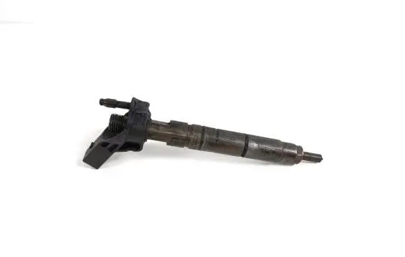 Mercedes-Benz CLS C218 X218 Fuel injector A6420701187