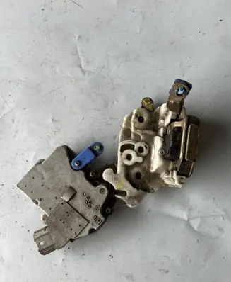 Front door lock