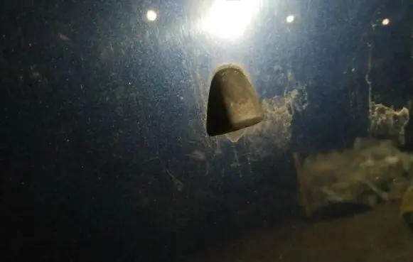 Windshield washer spray nozzle