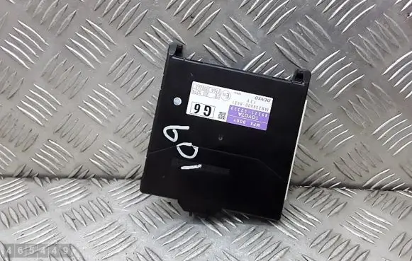 Toyota Auris 150 Engine control unit/module 8922102320