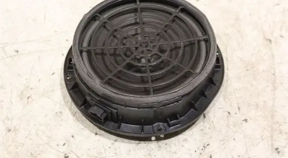 Audi A4 S4 B9 Front door speaker 8W0035415A 900200243 UA729818