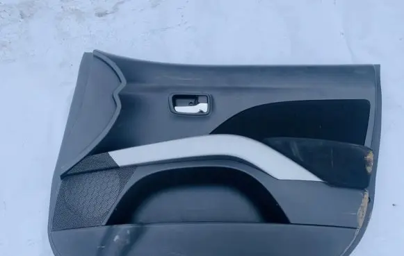 Front door card panel trim