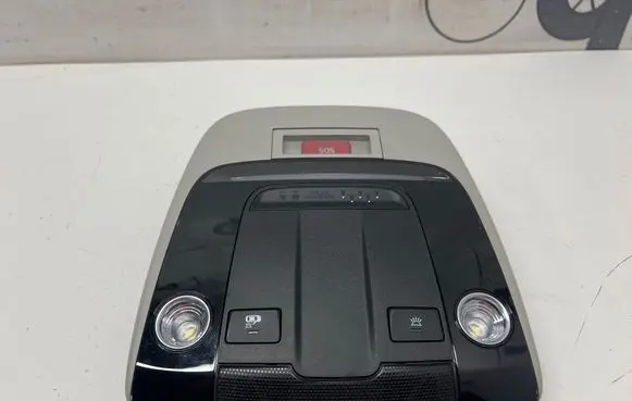 KIA Sorento IV Front seat light 928A2P2500