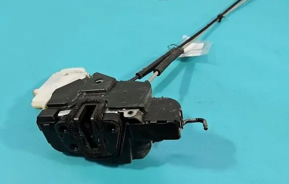 Hyundai H-1, Starex, Satellite Front door lock IMPRK1566316