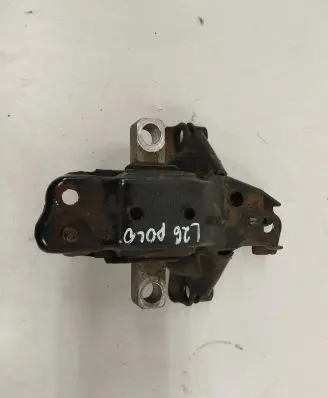 Volkswagen Polo Engine mount bracket 20204H360