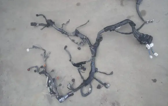 Toyota Auris E180 Engine installation wiring loom