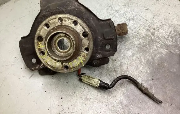 Opel Astra G Front wheel hub
