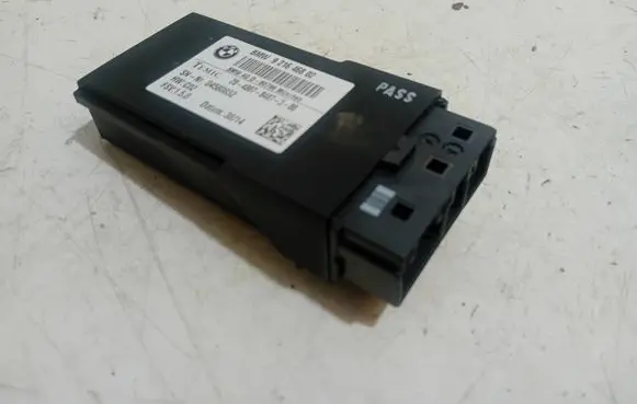 BMW 6 F06 Gran coupe Seat heating relay 9216468 04580832 2840078407300