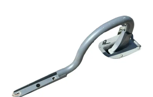 BMW 5 E60 E61 Tailgate/trunk/boot hinge 7034245