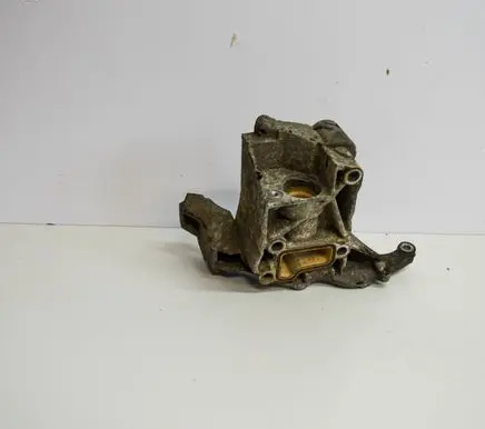 Audi A5 8T 8F Power steering pump mounting bracket 059145169AC