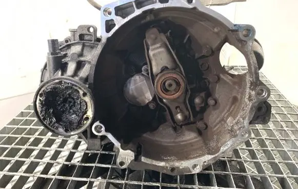 Seat Ibiza IV (6J,6P) Manual 5 speed gearbox 