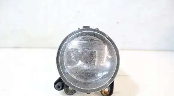 Volkswagen Golf V Front fog light