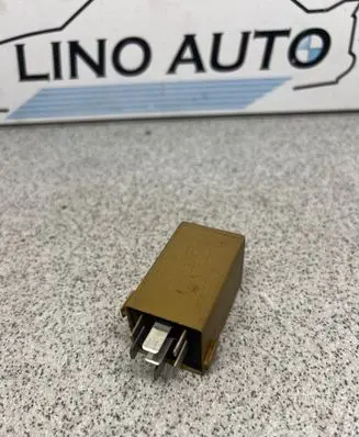 BMW 3 E46 Window wiper relay 61368384505