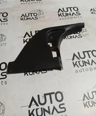 BMW 3 E90 E91 Foot area side trim 107055 7066989 11242010