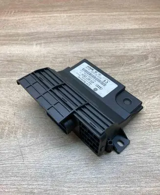 Audi A6 S6 C6 4F Power management control unit 4F0907280A 4F0910280