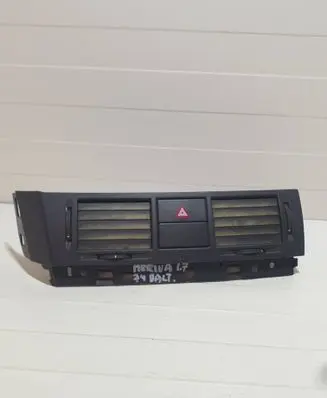 Opel Meriva A Dash center air vent grill 464652911 274002