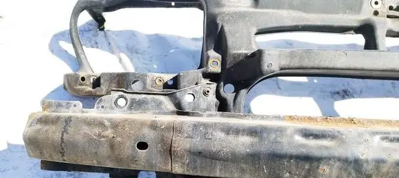 Volkswagen Golf IV Front bumper cross member 