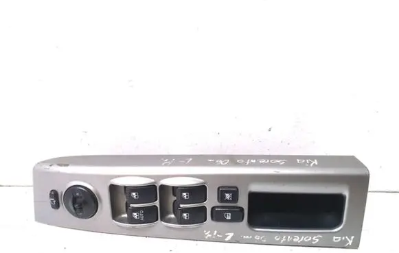 KIA Sorento Electric window control switch 47849A1110