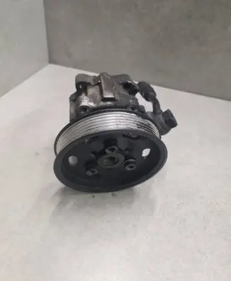 Audi A4 S4 B7 8E 8H Power steering pump 8E0145155N 7690955121