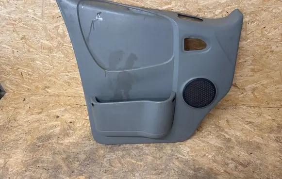 Renault Trafic II (X83) Front door card panel trim 91165801