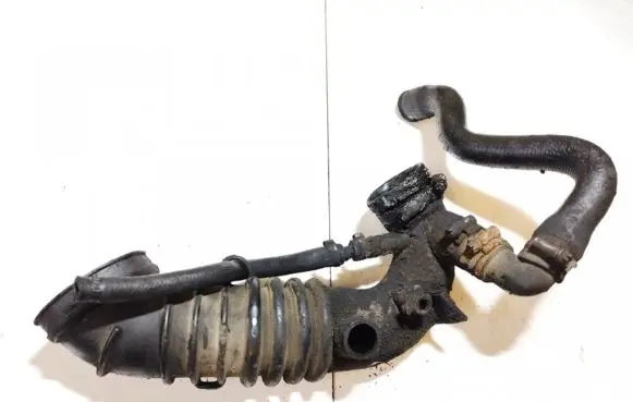 Audi A6 S6 C5 4B Air intake hose/pipe 058133356a