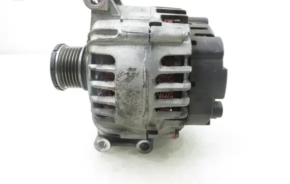 Peugeot 207 Generator/alternator A3157