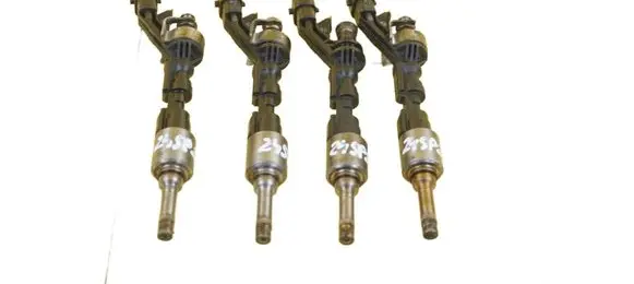 Ford Focus Fuel injector BM5G9F593BA JTDB