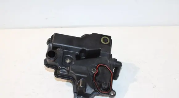 Ford Mondeo MK IV Oil breather separator 9670033180 9671271480