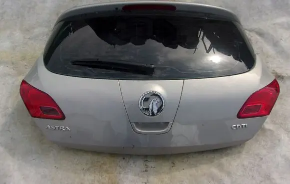 Opel Astra J Tailgate/trunk/boot lid