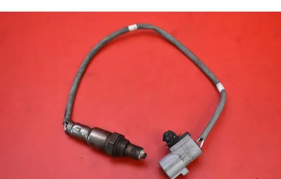 Suzuki Grand Vitara I Lambda probe sensor 0ZA2004SU001