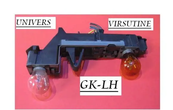 Volvo S70 V70 V70 XC Tail light bulb cover holder 9151646