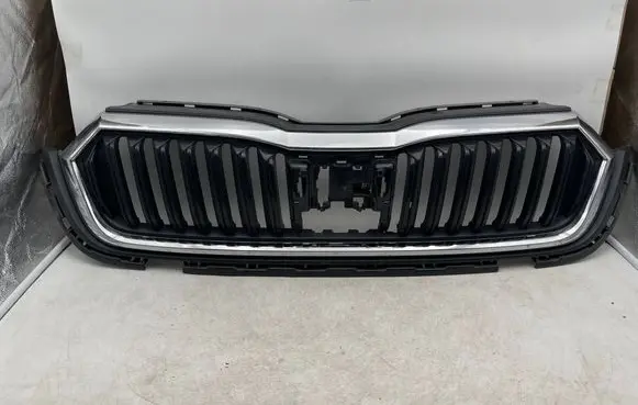 Skoda Octavia Mk4 Front grill 5E3807724