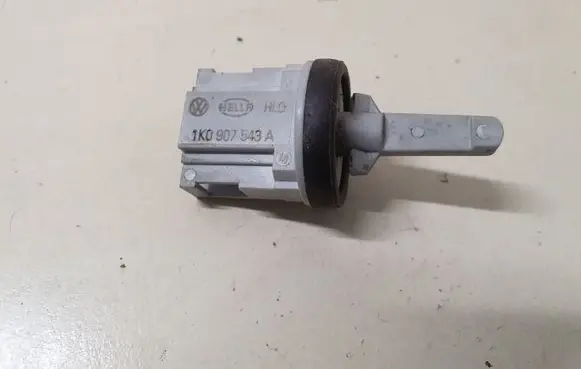 Interior temperature sensor