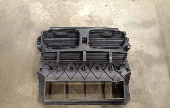 BMW X6 E71 Radiator support slam panel 7195273
