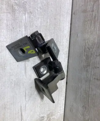 BMW 1 F20 F21 Front door hinge set 7246065