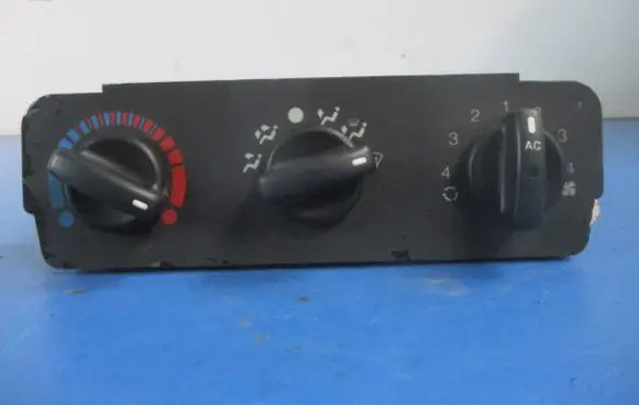 Ford Mondeo MK I Climate control unit 93BW18D451A