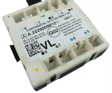 Mercedes-Benz C W204 Door control unit/module A2229009812