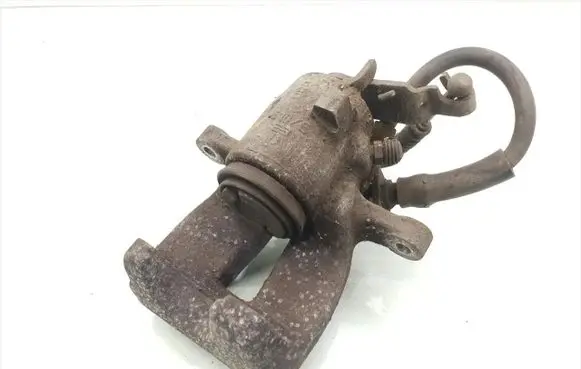 Skoda Superb B6 (3T) Rear brake caliper