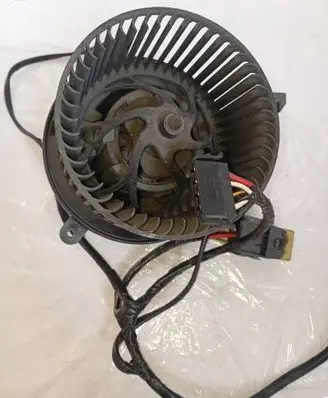 Mercedes-Benz Vito Viano W638 Heater fan/blower X17651586K