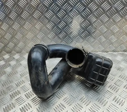 Mitsubishi L200 Air intake duct part MR355691 MR355692