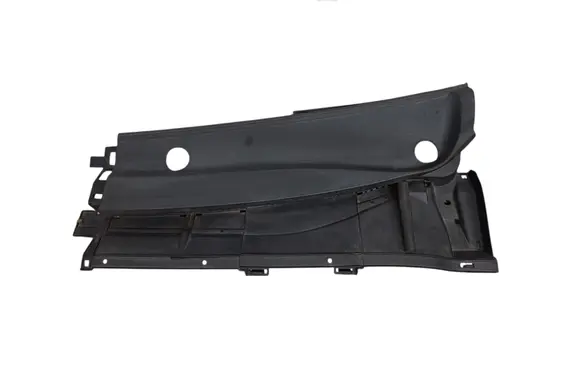 Toyota Avensis T270 Windshield trim 5570905121 5578305010 5570905090
