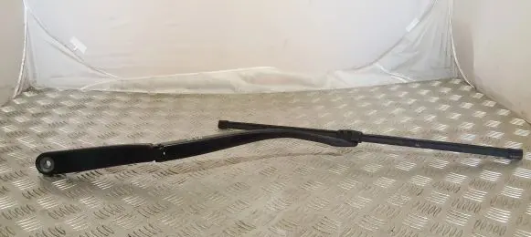 BMW 5 F10 F11 Windshield/front glass wiper blade 7182460 61617182460