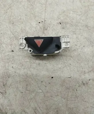 Ford Focus Hazard light switch 98AG13A350AE 090200