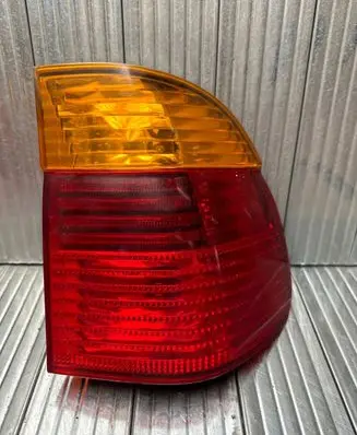 BMW 5 E39 Rear/tail lights 6900214 301302
