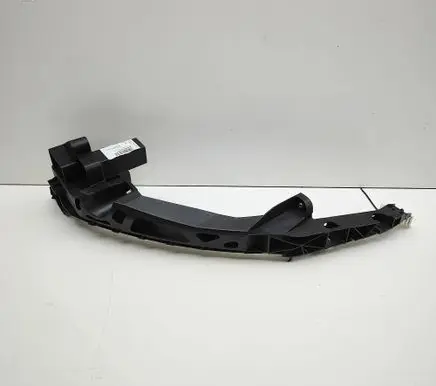 Audi Q3 8U Headlight/headlamp mounting bracket 8U0805608A