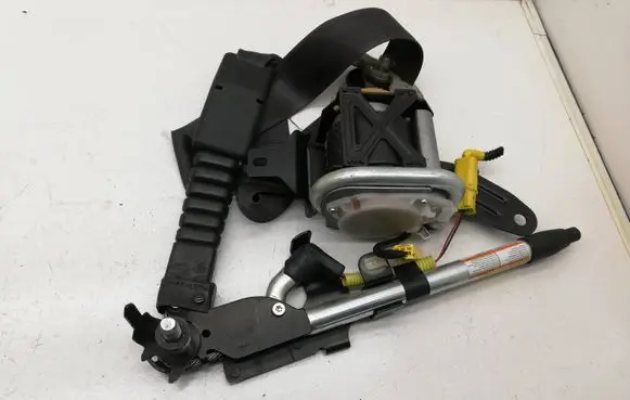 Honda Civic Front seatbelt 81450SMGE110M4 J0WQUH0DZC0