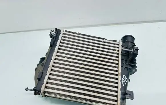 Citroen C5 Aircross Intercooler radiator 9675627980 P9675627980