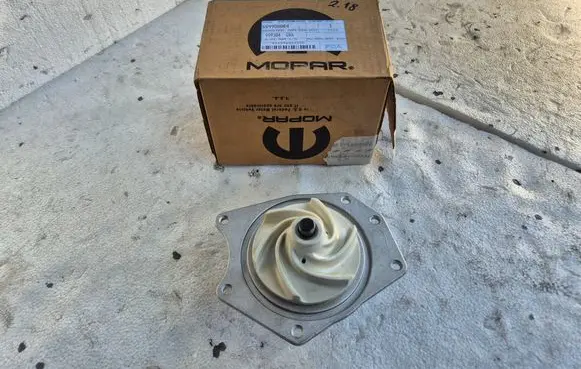 Dodge Journey Water pump V9900084