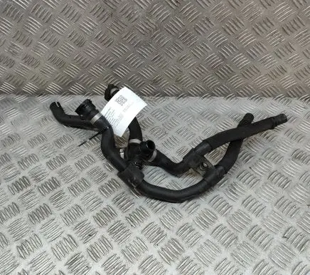 Mercedes-Benz E W213 Engine coolant pipe/hose A2135012903