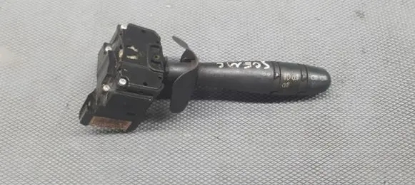 Renault Scenic I Fog light switch 367910